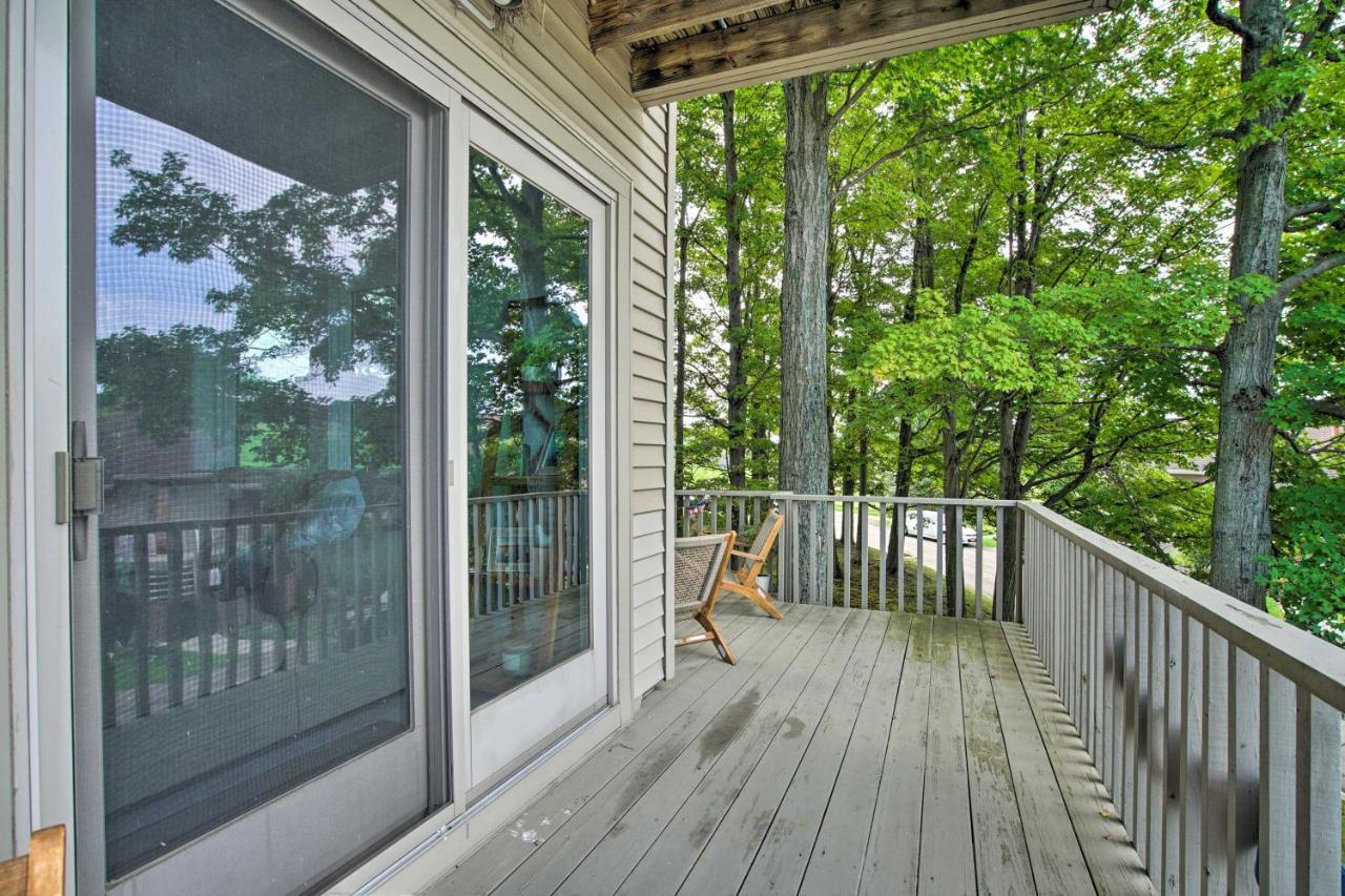 Lakefront Dewittville Condo With Private Deck! Exterior photo